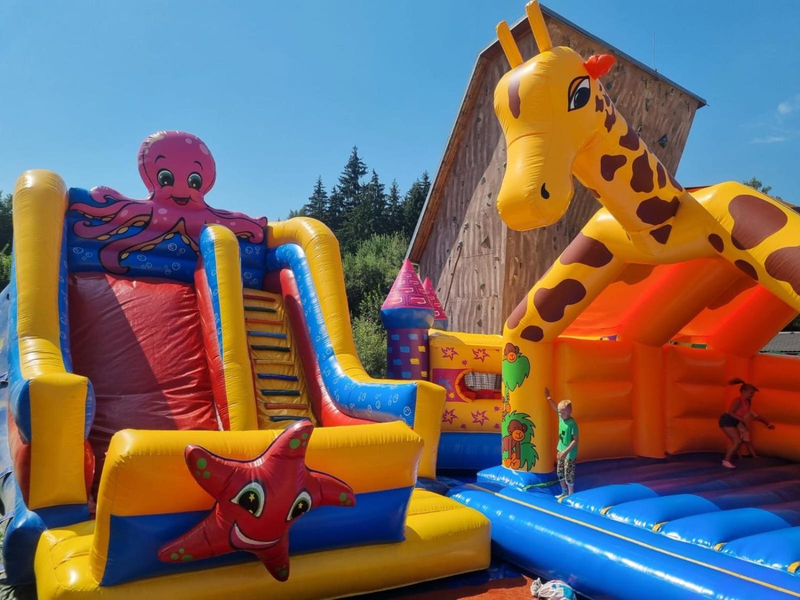 Penzion-Hutira Relax Club Handlová Zewnętrze zdjęcie