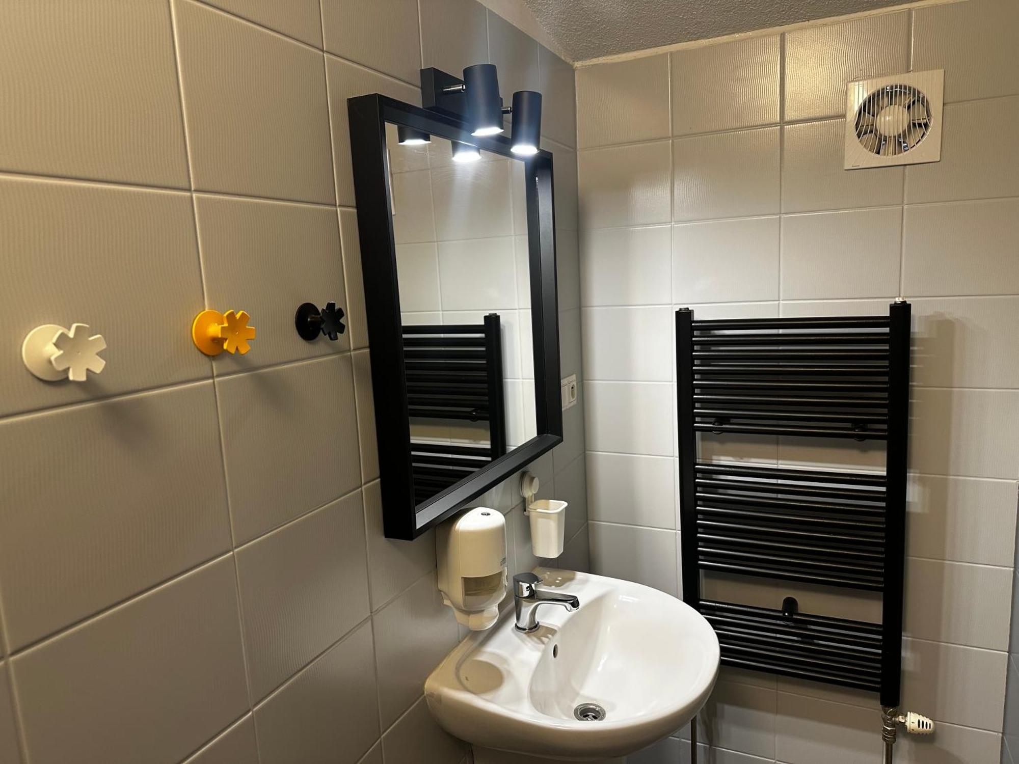Penzion-Hutira Relax Club Handlová Zewnętrze zdjęcie